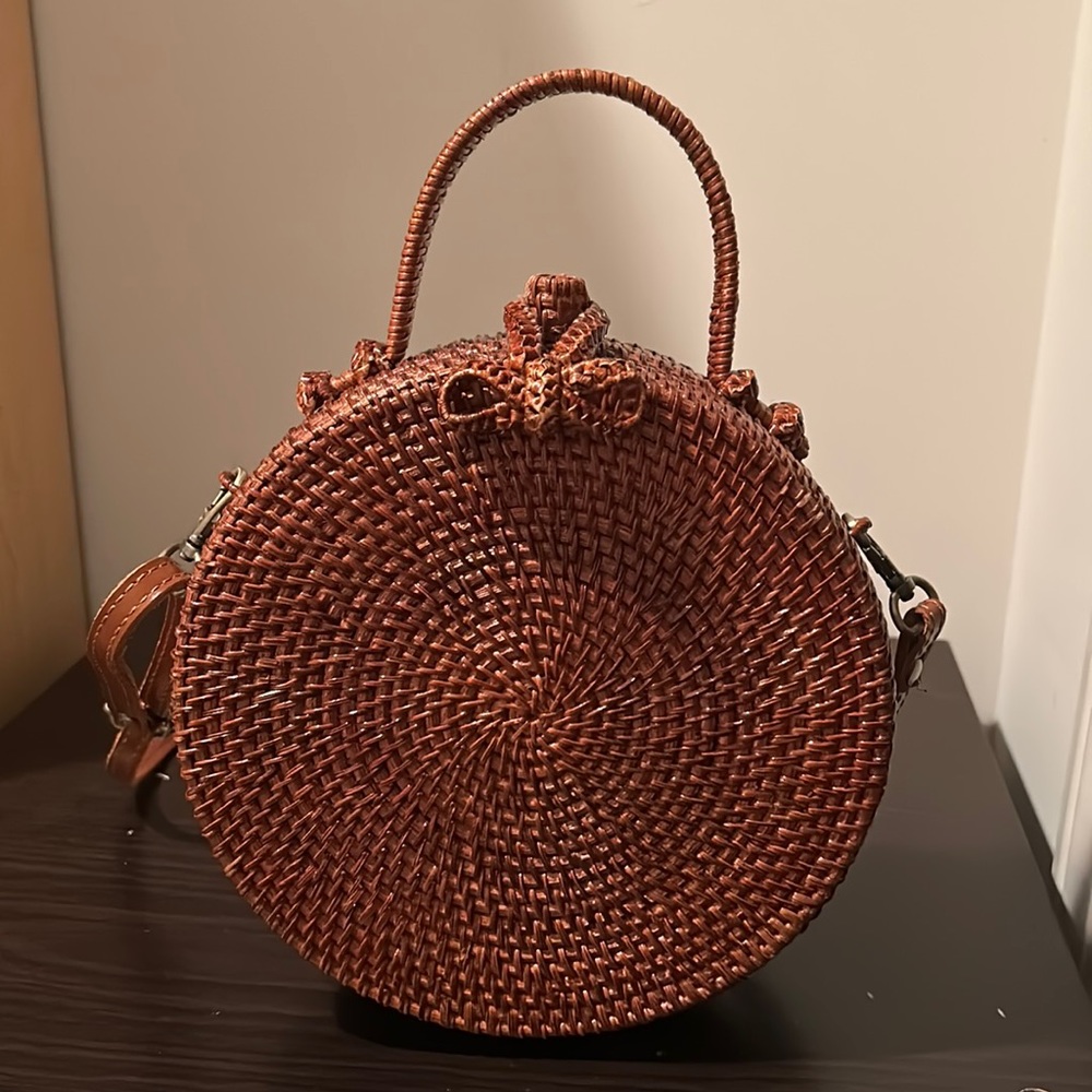 Straw Crossbody